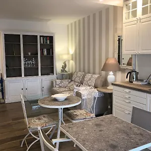 La Rosa Bianca Bed and breakfast Rozzano